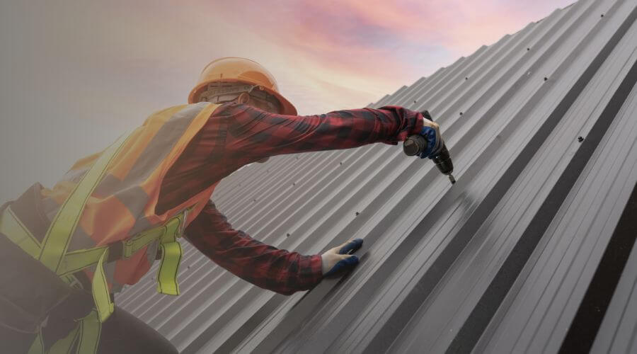 Professional residential roofers in Newcomerstown, OH